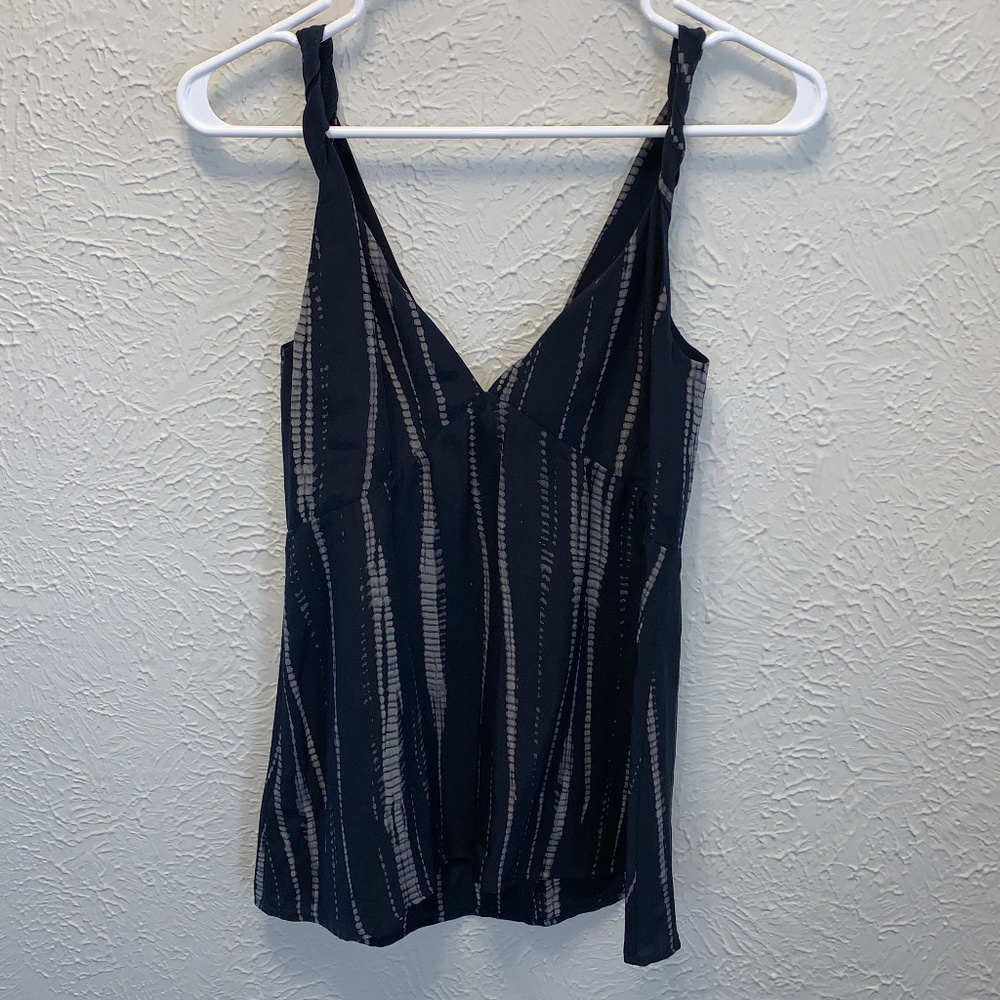 Banana Republic Twist Strap Tank Top - Picture 3 of 5
